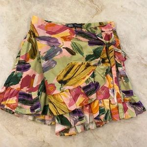 Zara floral skort